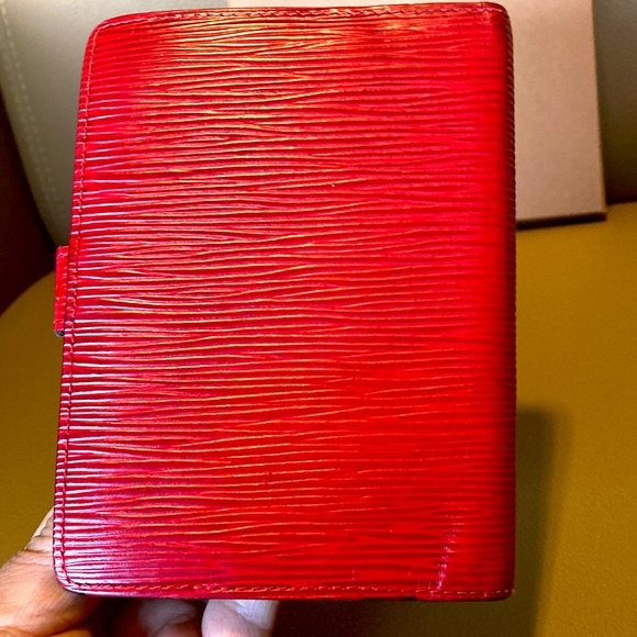 Louis Vuitton 5.5” x 4” Epi Notebook Passport Red Wallet - Picture 7 of 16